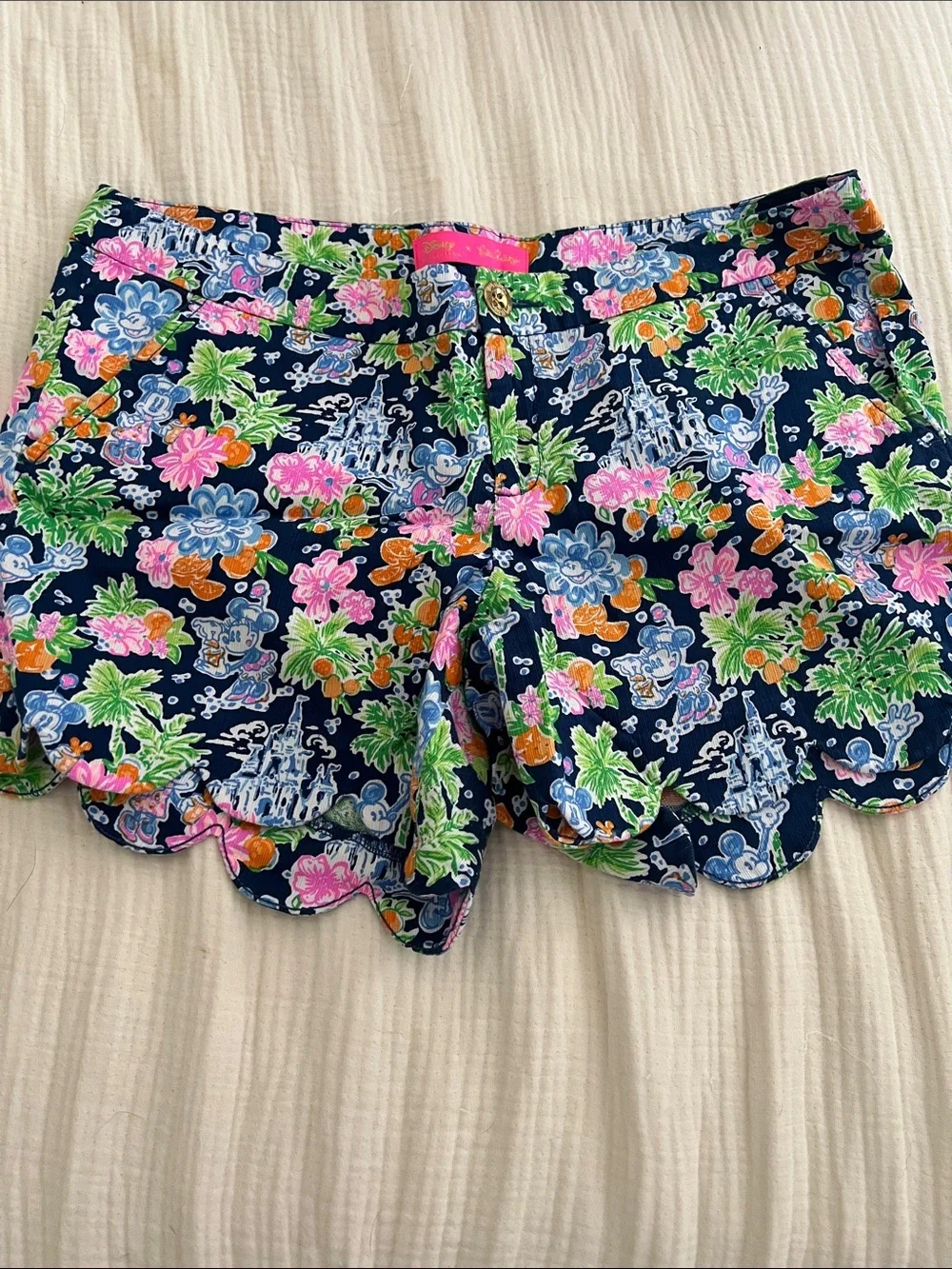 Lilly Pulitzer x Disney  Navy Floral Scalloped Hem Shorts